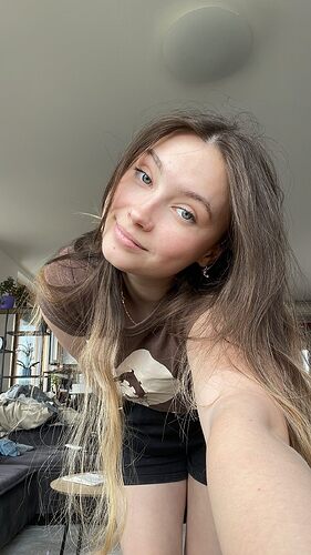 Dani Lee 6958