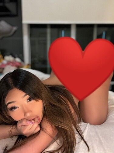 Snapchat-1896027647