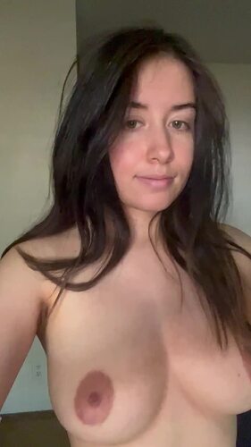 my-hair-is-messsy-and-i-have-no-makeup-but-this-is-what-youd-wake-up-to-every-morning-f09f9898_001