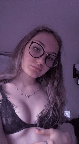 1000083158