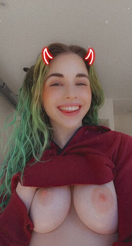 Pics by @onlyforfan_online(51)