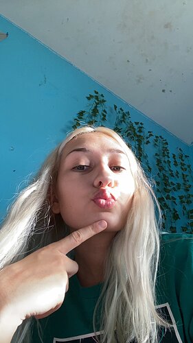 1000127382