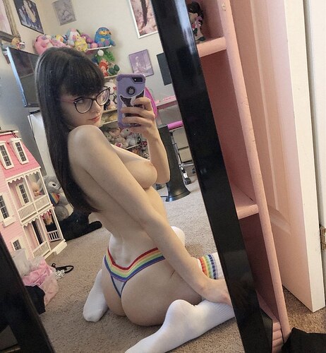1000042725