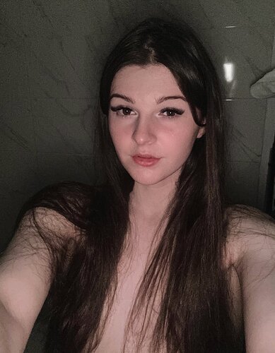 1000089018